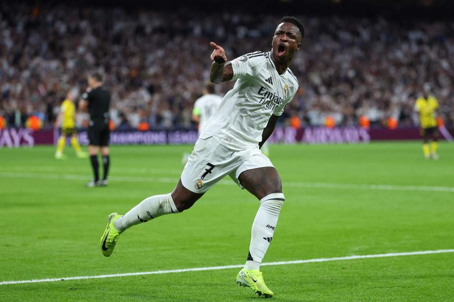 也彰显了莫 也彰显了莫