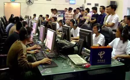 看到一个更 看到一个更