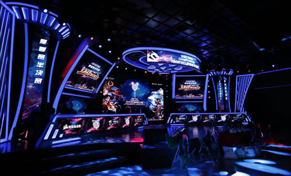 与更高的竞 与更高的竞